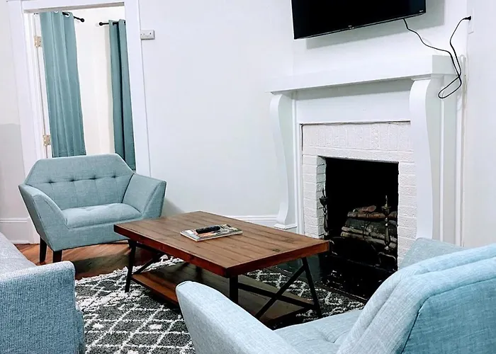 Walk To Duke Campus! 3 Bedroom In Trinity Park!
